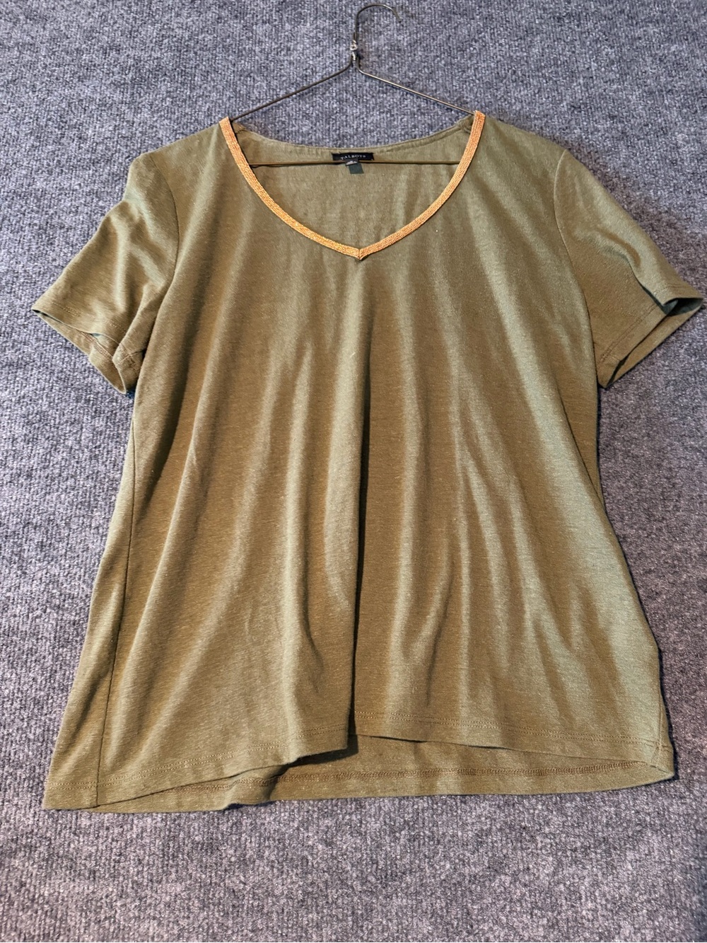 Talbots Olive Green Short Sleeve V-Neck Top with Tan Trim
